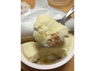 「赤城 PABLOアイス とろける美味しさチーズタルト カップ110ml」のクチコミ画像 by ちぇるるさん
