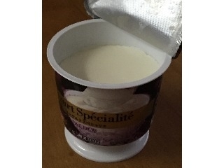「雪印メグミルク Yogurt Specialite カップ100g」のクチコミ画像 by エリリさん