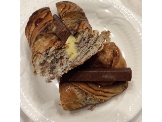 「ヤマザキ おいしい菓子パン ムースチョコレートサンド 袋1個」のクチコミ画像 by なしこさん