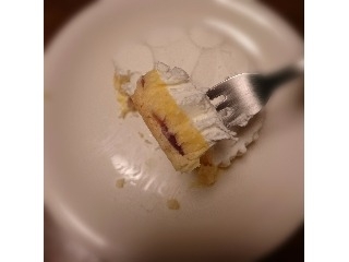「ファミリーマート Sweets＋ 3層仕立てのチーズケーキ ブルーベリーソース入り カップ1個」のクチコミ画像 by aengさん