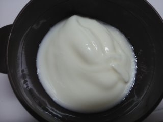 「小岩井 生乳ヨーグルト クリーミー脂肪0 カップ400g」のクチコミ画像 by レビュアーさん