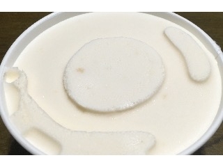 「明治 エッセル スーパーカップ レアチーズケーキ カップ200ml」のクチコミ画像 by まろんみるきーさん