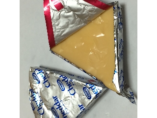 「クラフト チェダーチーズ6P 箱102g」のクチコミ画像 by オグナノタケルさん