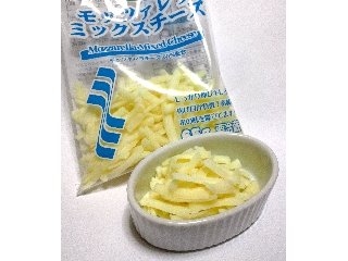 「ヨシダコーポレーション LAWSON VALUE LINE モッツァレラミックスチーズ 袋65g」のクチコミ画像 by つなさん