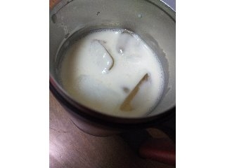 「スジャータ 豆乳＋おからのむ大豆 パック900ml」のクチコミ画像 by もっこさん