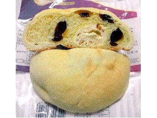 「神戸屋 ラムレーズン香るメロンパン 袋1個」のクチコミ画像 by つなさん