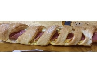 「ヤマザキ おいしい菓子パン ハムフランス 袋1個」のクチコミ画像 by ちゃちゃさん