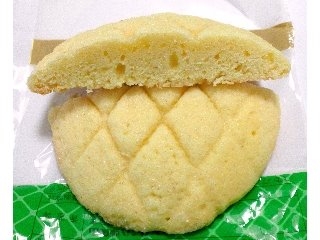 「ヤマザキ メロンパンの皮焼いちゃいました。2 袋1個」のクチコミ画像 by つなさん