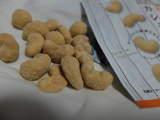 「サンクストラスト NUTS SELECTION キャラメルカシュー 袋35g」のクチコミ画像 by kayleenさん