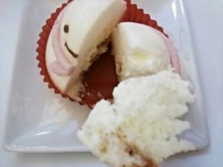「セブン-イレブン 雪の子ムースケーキ パック1個」のクチコミ画像 by いちごみるうさん