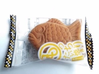 「多田製菓（大阪） もっちりたい焼き クリーム 袋1個」のクチコミ画像 by いちごみるうさん