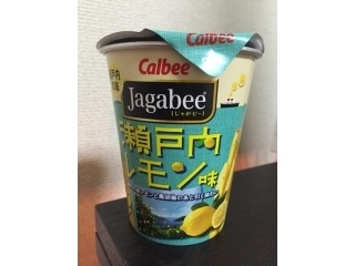 「カルビー Jagabee 瀬戸内レモン味 カップ38g」のクチコミ画像 by マカロンママさん