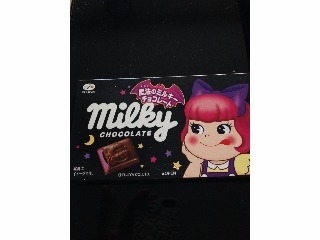 「不二家 魔法のミルキーチョコレート 箱12粒」のクチコミ画像 by BByumaさん