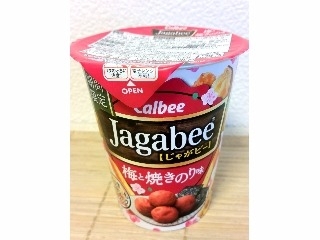 「カルビー Jagabee 梅と焼きのり味 カップ38g」のクチコミ画像 by ニャンさん