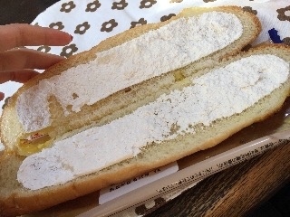 「ヤマザキ おいしい菓子パン クリーミーチーズロール 袋1個」のクチコミ画像 by こまめまめこさん