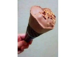 「赤城 ロイズ アイスデザート アイスコーンチョコレート」のクチコミ画像 by くりおねごはんさん