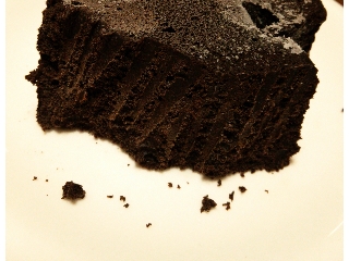 「ファミリーマート Sweets＋ 厚切りチョコケーキ 袋1個」のクチコミ画像 by aengさん