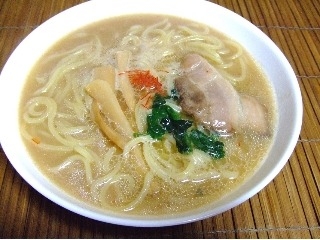 「キンレイ なべやき屋キンレイ お水がいらない ラーメン 至鳳 袋475g」のクチコミ画像 by ねうしとら子さん