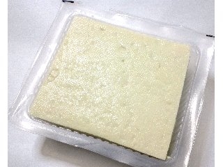 「サンフードジャパン 国産大豆 おいしい豆腐 木綿 350g」のクチコミ画像 by つなさん