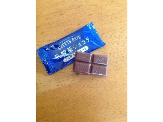 「ロッテ スイーツデイズ 乳酸菌ショコラ ミルクチョコレート 箱56g」のクチコミ画像 by imotasさん