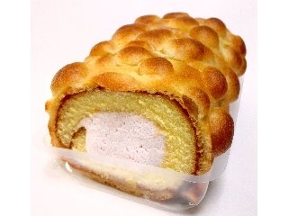 「ヤマザキ シューロールケーキ いちごクリーム 袋1個」のクチコミ画像 by つなさん