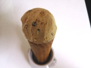 「シャトレーゼ THE ICE CREAM SHOP コーン アーモンドコーヒー 115ml」のクチコミ画像 by ゆみるんさん