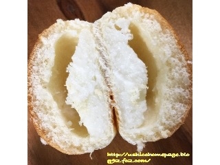 「ヤマザキ 薄皮 ココナッツクリームパン 袋5個」のクチコミ画像 by マロンまろんさん