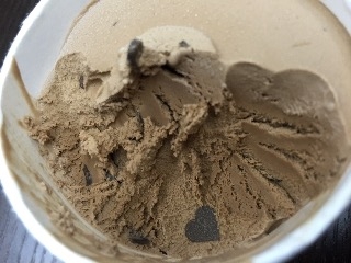 「ゴディバ カップアイス ミルク チョコレートチップ カップ125ml」のクチコミ画像 by レビュアーさん