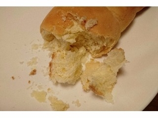 「ヤマザキ おいしい菓子パン メロンクロワッサン 袋1個」のクチコミ画像 by aengさん