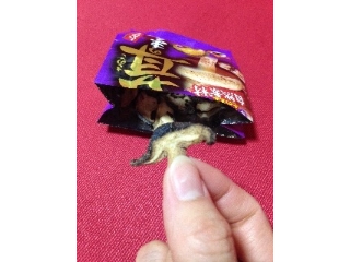 「UHA味覚糖 茸のまんま しいたけスナック 香ばし醤油味 袋15g」のクチコミ画像 by ポロリさん