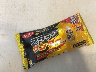 「有楽製菓 ブラックサンダー×ファンタ 爽快オレンジ味 袋1本」のクチコミ画像 by mnhsママさん