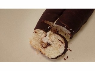 「Pasco 銀チョコロール チョコホイップクリーム＆ホイップクリーム 袋1個」のクチコミ画像 by aengさん