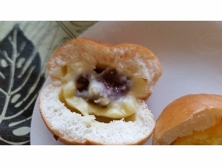 「ヤマザキ 薄皮 バナナクリーム＆チョコクリームパン 袋5個」のクチコミ画像 by おくのママさん