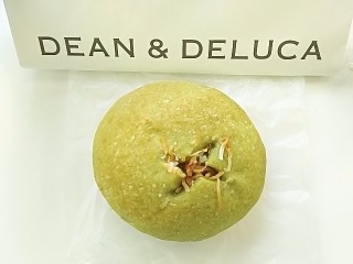 「DEAN＆DELUCA グリーンカレーパン」のクチコミ画像 by いちごみるうさん