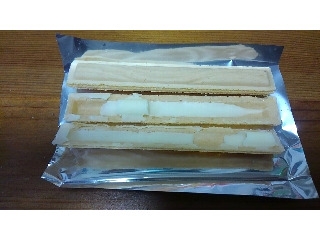 「ブルボン エリーゼ 北海道ミルク 袋2本×9」のクチコミ画像 by ふじつぼだんきさん
