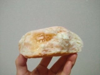 「フジパン 白桃フロマージュ 袋1個」のクチコミ画像 by やっぺさん