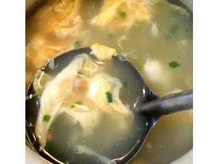「ミツカン たまごひとつで中華スープ 鶏白湯 ニラと鶏肉入り 袋29g」のクチコミ画像 by つなさん