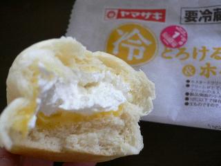 「ヤマザキ 冷 とろけるクリーム＆ホイップパン 袋1個」のクチコミ画像 by マリン♪さん