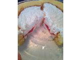 「ローソン Uchi Cafe’ SWEETS ピンクグレープフルーツとグァバのロールケーキ 袋1個」のクチコミ画像 by れもんさん