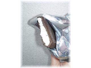 「森永製菓 板チョコアイス Wクッキー 箱72ml」のクチコミ画像 by ラクスCさん