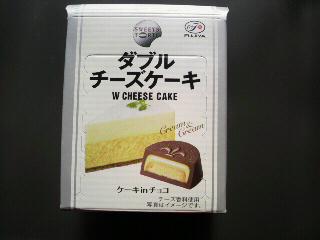 「不二家 スイーツトルテ ダブルチーズケーキ 箱5個」のクチコミ画像 by たぬきっきさん