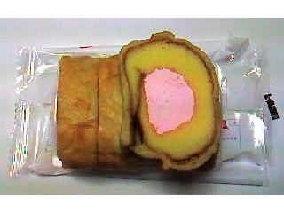 「ヤマザキ シューロールケーキ いちごホイップ＆いちごジャム 袋4枚」のクチコミ画像 by つなさん