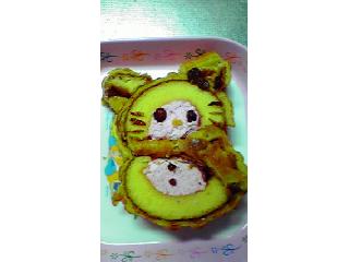 「ヤマザキ シューロールケーキ いちごホイップ＆いちごジャム 袋4枚」のクチコミ画像 by ゆき虎さん