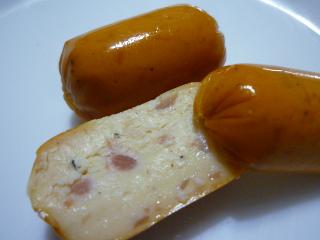 「小岩井 焼いておいしいチーズ＆ベーコン 袋70g」のクチコミ画像 by みやびんさん