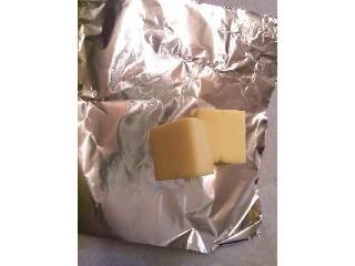 「マリンフード ミルクを食べる 香りたつ乳酪バター 箱7g×8」のクチコミ画像 by レビュアーさん