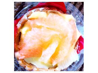 「ローソン Uchi Cafe’ SWEETS プレミアム2種のグレープフルーツのタルト パック1個」のクチコミ画像 by るいきちさん