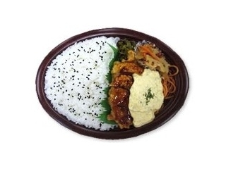 ローソン「まちかど厨房　とろとろエッグオムライス」ほか：新発売のコンビニ弁当