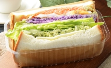 ローソン １食分の野菜が摂れるサンド ６種野菜とチキン