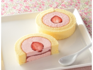ローソン Uchi Café×ICHIBIKO いちごロールケーキ
