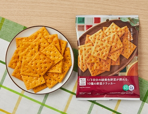 ローソン 1/3日分の緑黄色野菜が摂れる 10種の野菜クラッカー(ローソン)クチコミ1件・評価4.0/7点【もぐナビ】